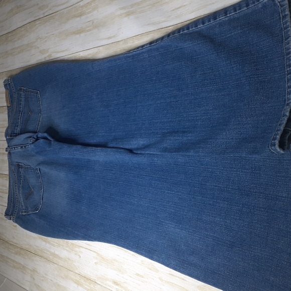 Levi's 515 Bootcut Blue Jeans Size 8 Medium Factory Faded - Picture 12 of 16